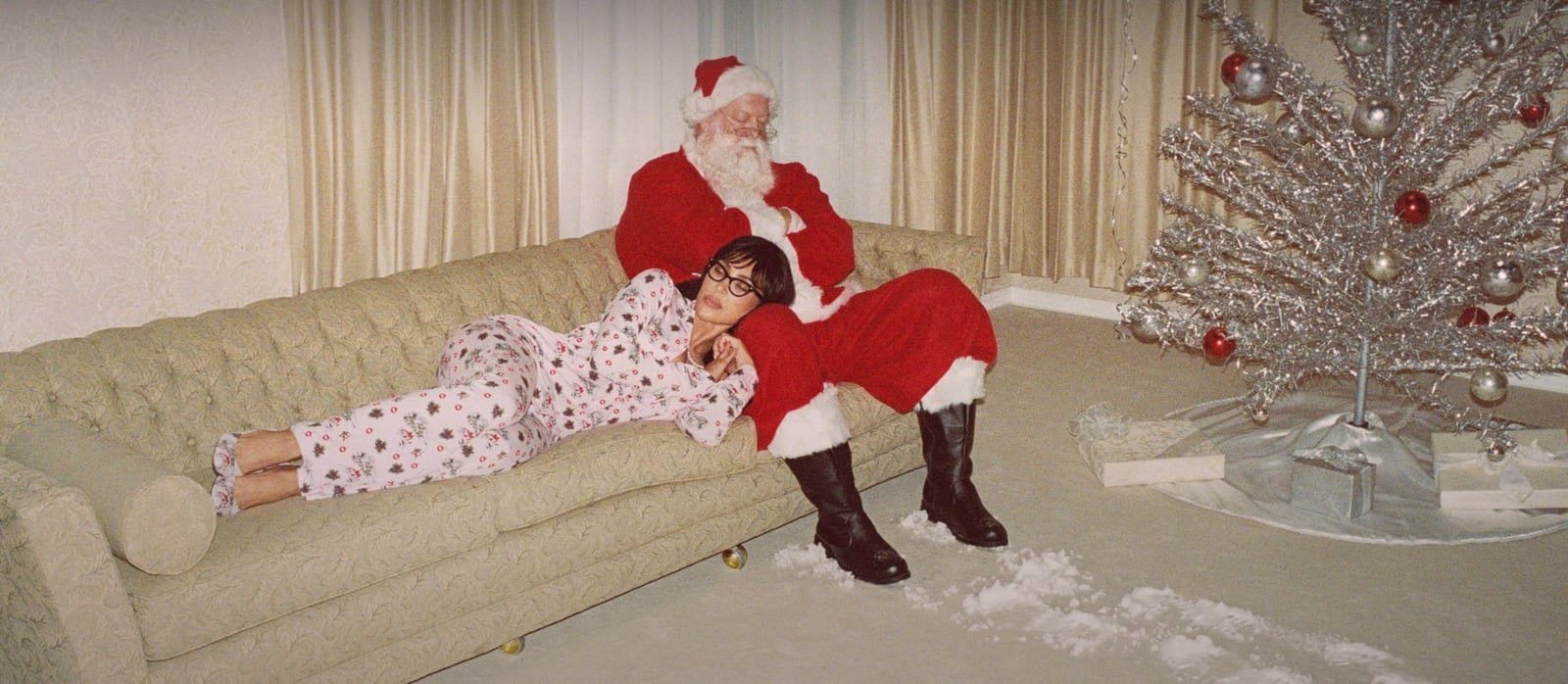 All Five Sisters, One Santa: SKIMS Goes Full Family Christmas